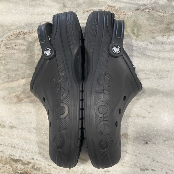 CROCS Men's 12 Baya Lined Clog Black Fleece Faux Fur EUC Dual Comfort - Picture 5 of 9